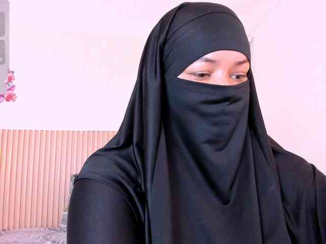 Layla-arabelle webcam