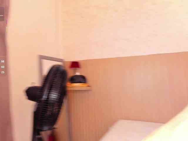 Layla-arabelle webcam