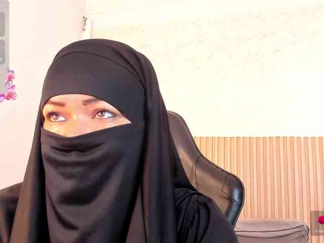 Layla-arabelle webcam