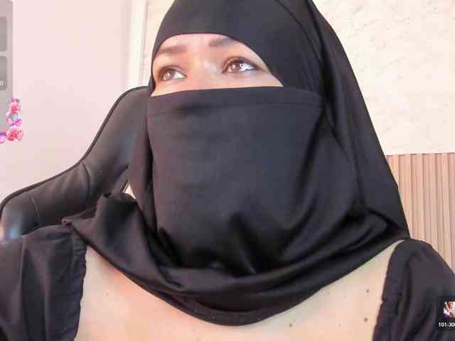 Layla-arabelle webcam