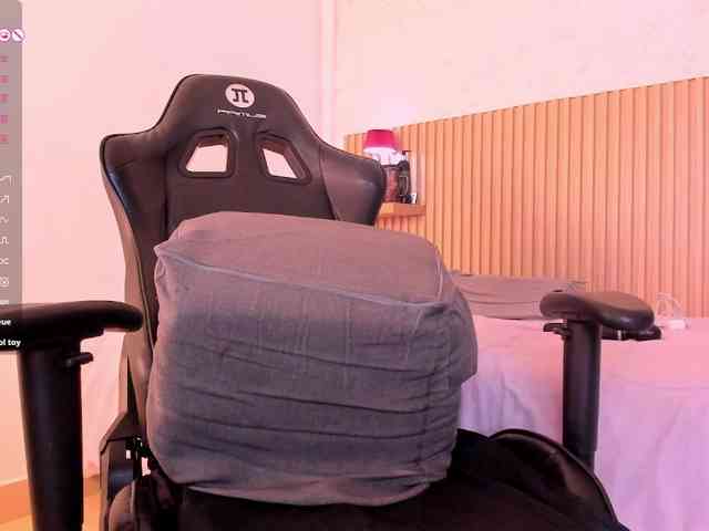Layla-arabelle webcam