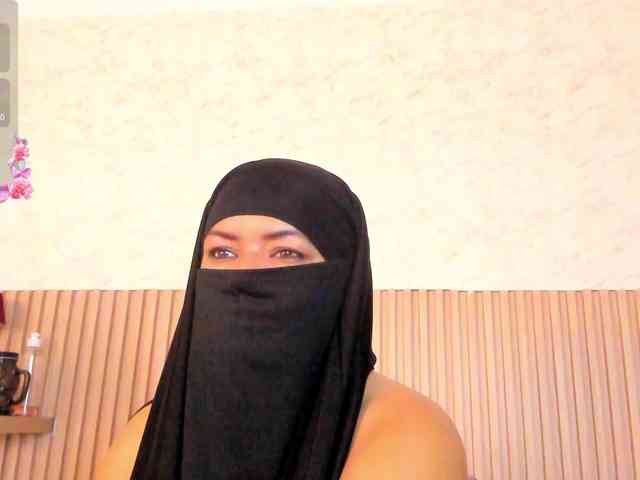 Layla-arabelle webcam