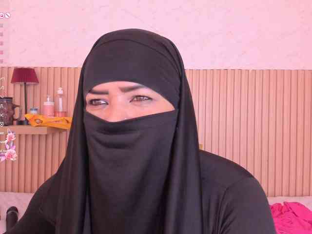 Layla-arabelle webcam