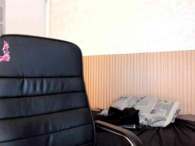 Layla-arabelle webcam