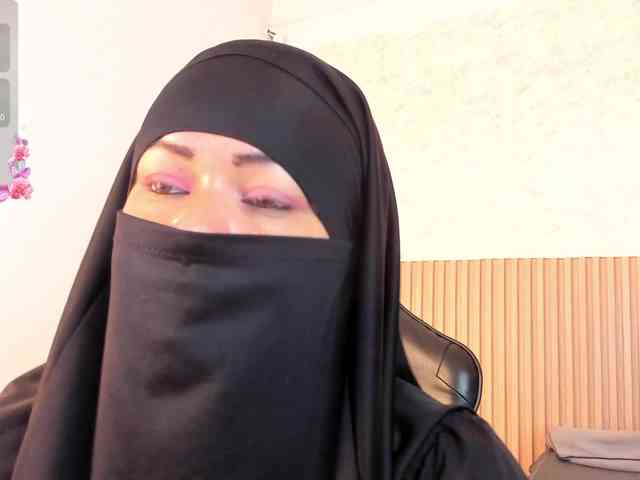 Layla-arabelle webcam