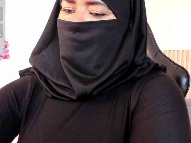 Layla-arabelle webcam