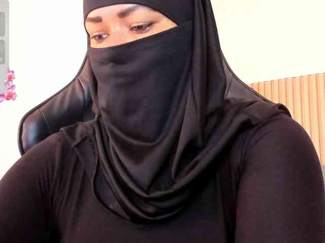 Layla-arabelle webcam