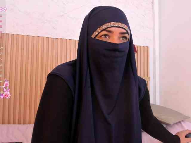 Layla-arabelle webcam
