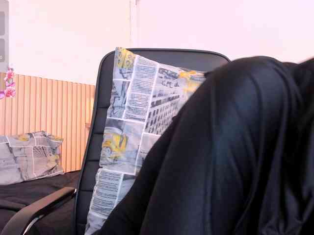 Layla-arabelle webcam