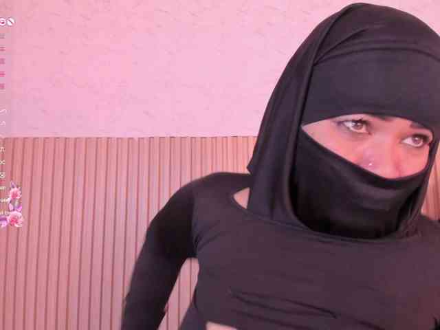 Layla-arabelle webcam