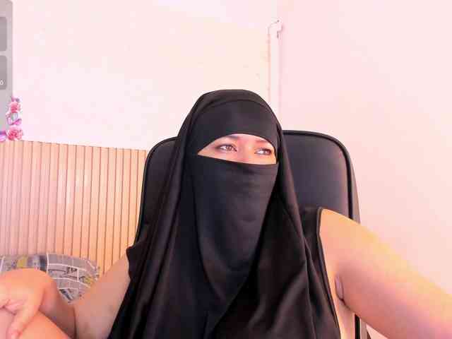 Layla-arabelle webcam