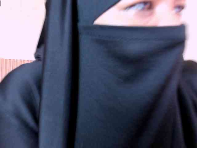 Layla-arabelle webcam