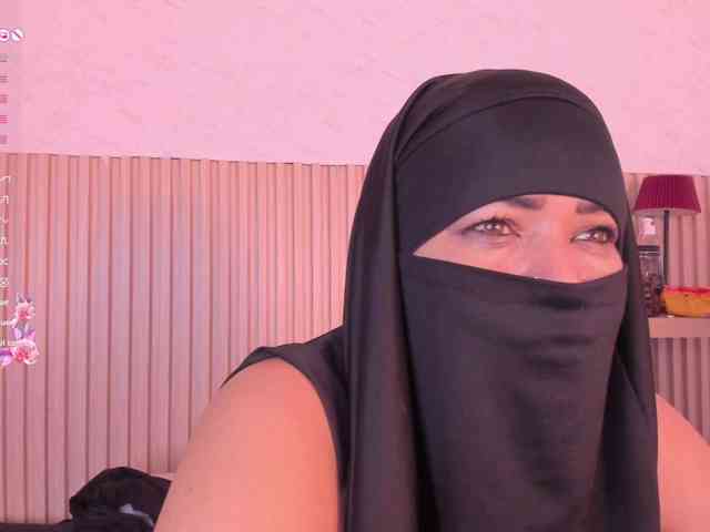 Layla-arabelle webcam