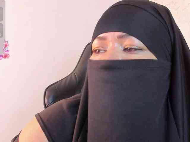 Layla-arabelle webcam