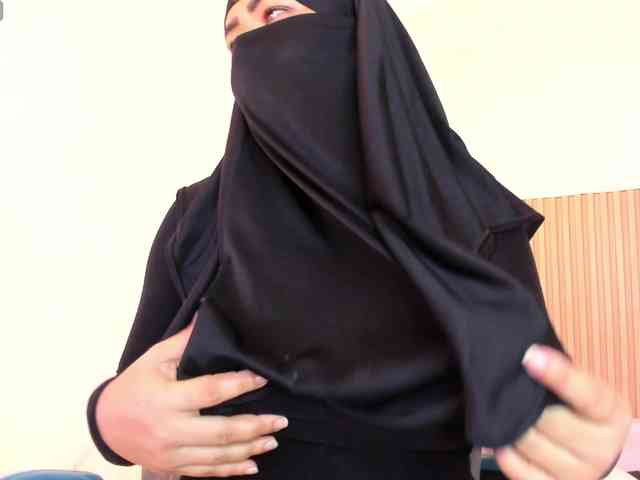 Layla-arabelle webcam