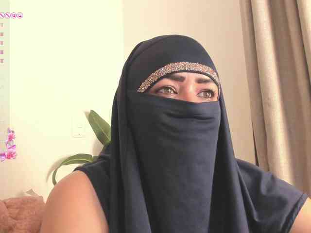 Layla-arabelle webcam