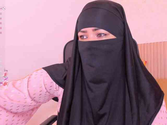 Layla-arabelle webcam