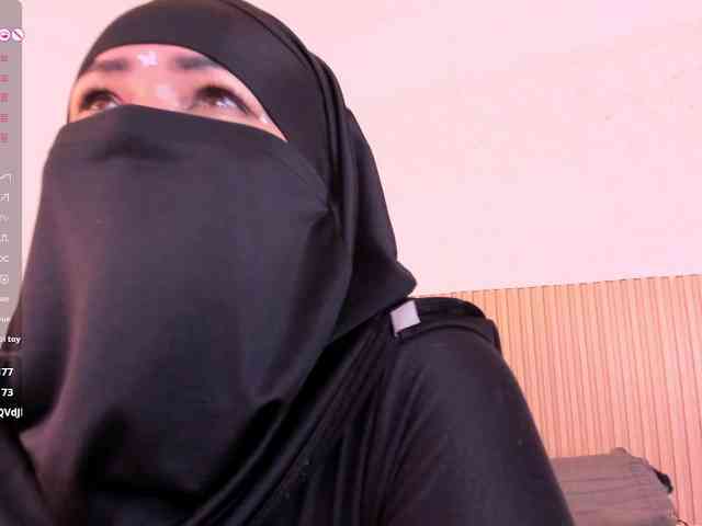 Layla-arabelle webcam