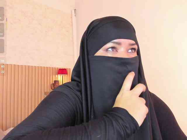 Layla-arabelle webcam