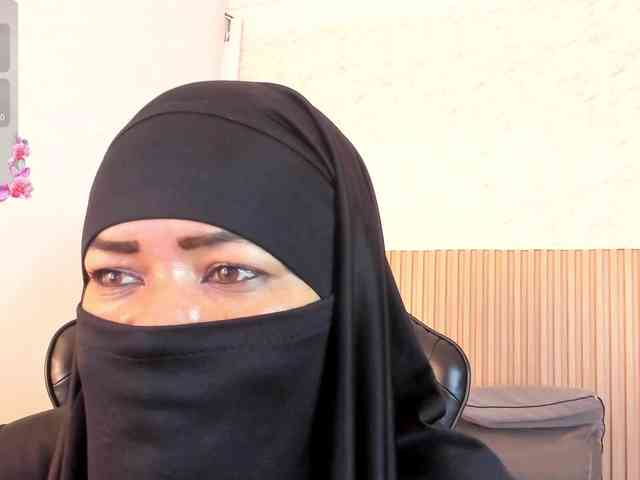 Layla-arabelle webcam