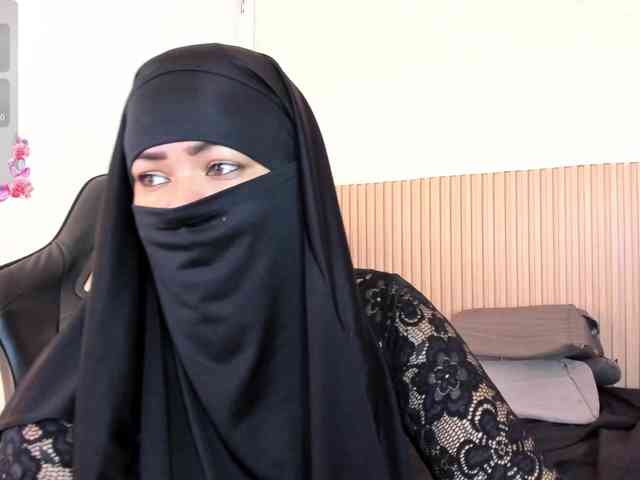 Layla-arabelle webcam