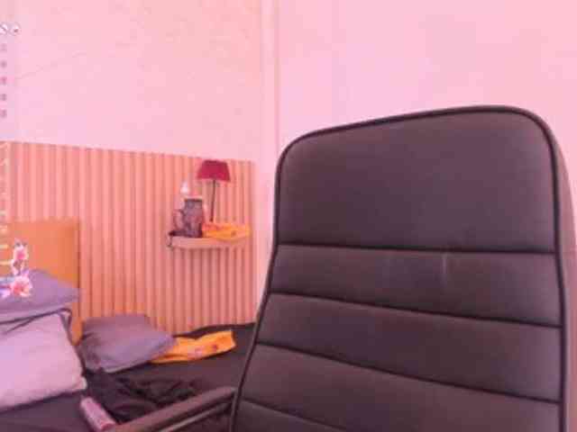Layla-arabelle webcam