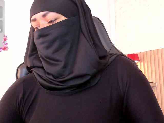 Layla-arabelle webcam