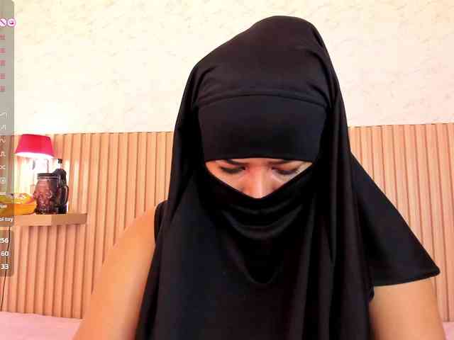 Layla-arabelle webcam