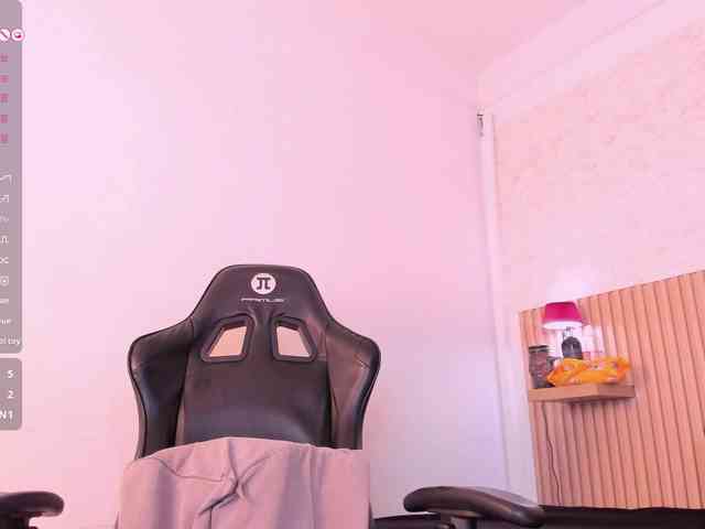 Layla-arabelle webcam