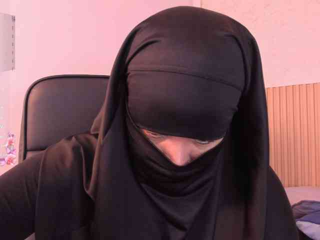 Layla-arabelle webcam