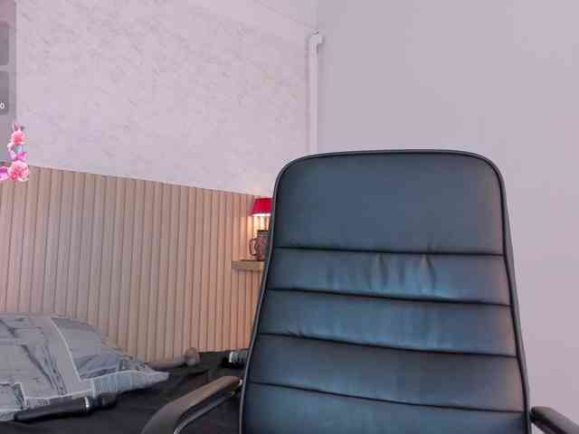 Layla-arabelle webcam