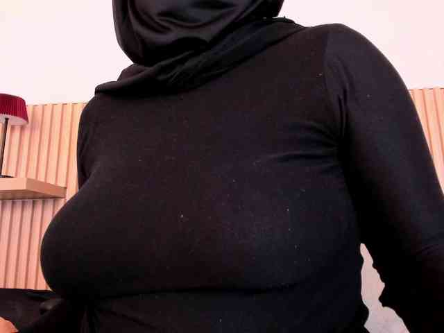 Layla-arabelle webcam