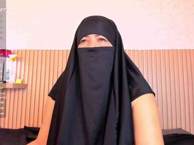 Layla-arabelle webcam