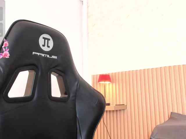 Layla-arabelle webcam