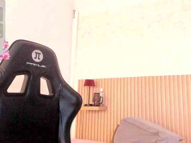 Layla-arabelle webcam