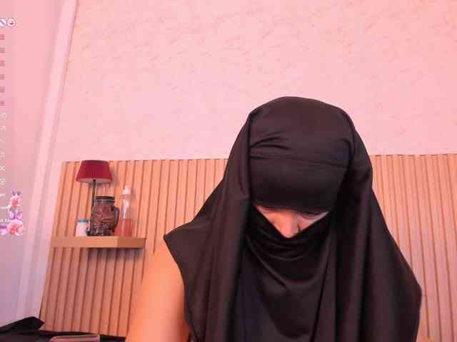 Layla-arabelle webcam