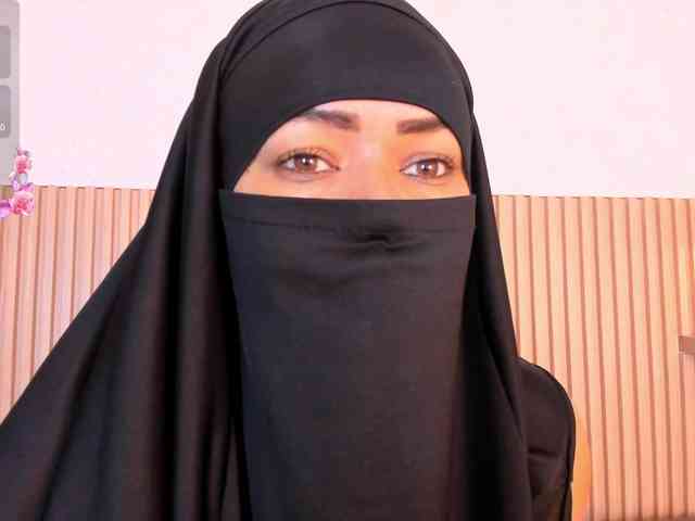 Layla-arabelle webcam