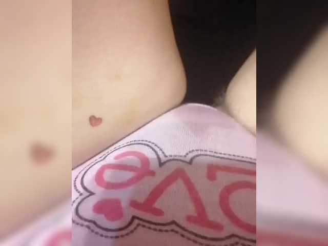 Vivadivawow live cam on BongaCams