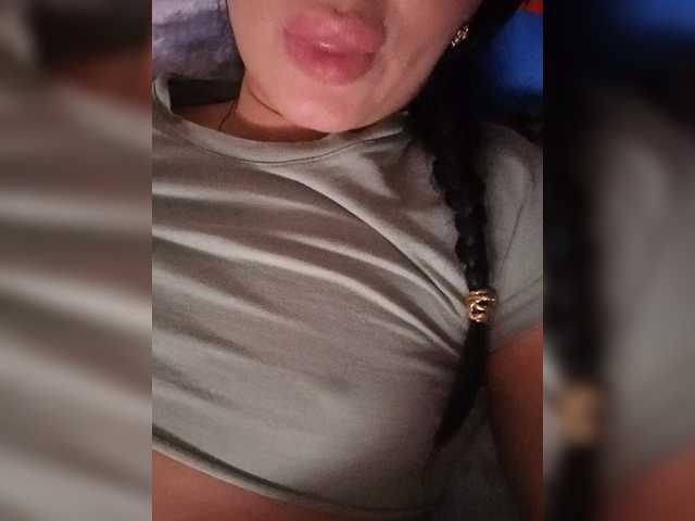 Zlata007 live cam preview