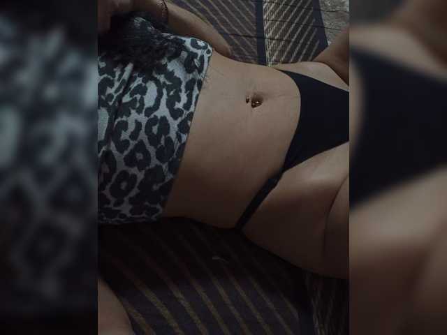 Zlata007, en directo ahora en BongaCams