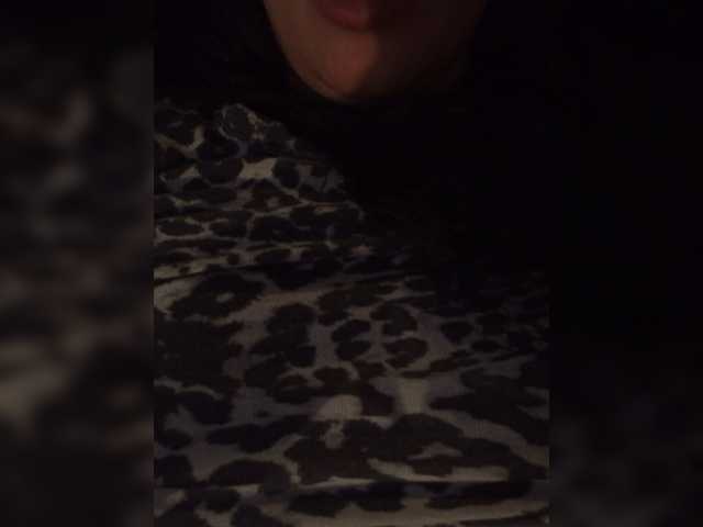 Zlata007, en directo ahora en BongaCams