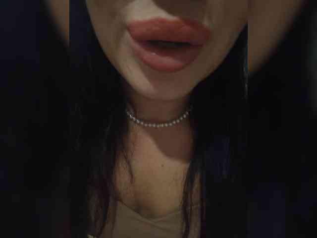 Zlata007 webcam