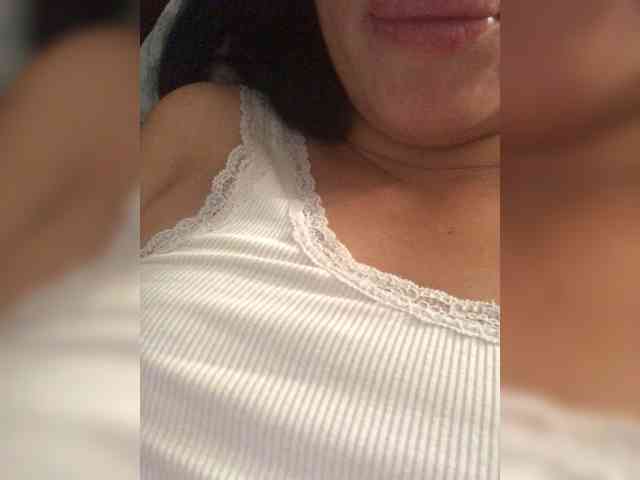 Zlata007 webcam