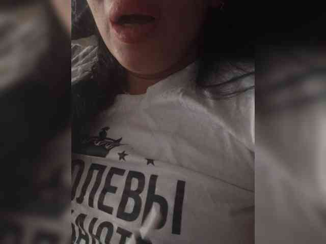 Zlata007 webcam