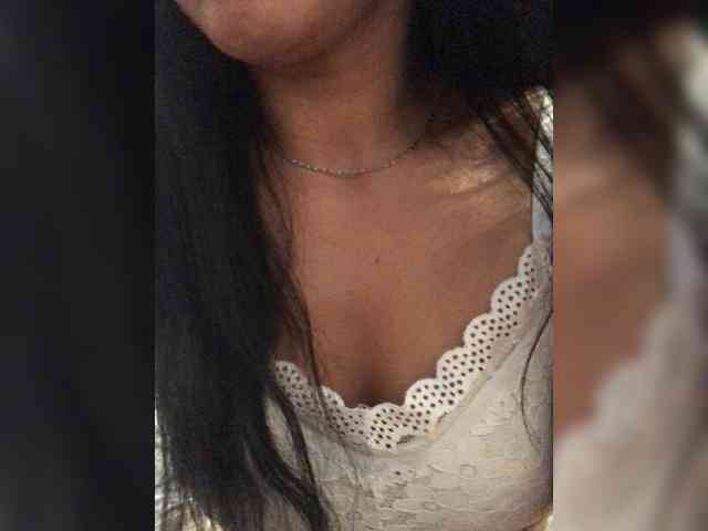 Zlata007 webcam