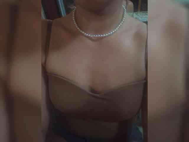 Zlata007 webcam