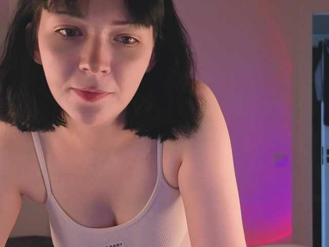 Lirras live cam on BongaCams