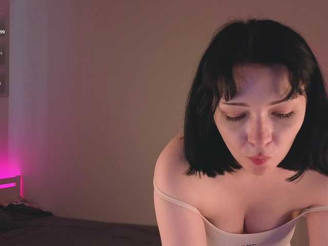 Sex chat gratuit in direct cu Lirras pe BongaCams