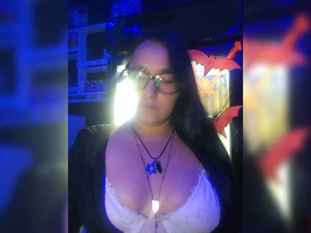 KattyLatina live cam on BongaCams