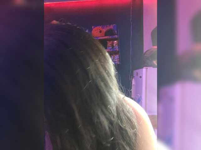 KattyLatina live cam on BongaCams